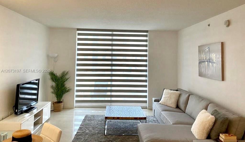 En Renta: $2,650 (1 camas, 1 baños, 828 Pies cuadrados)