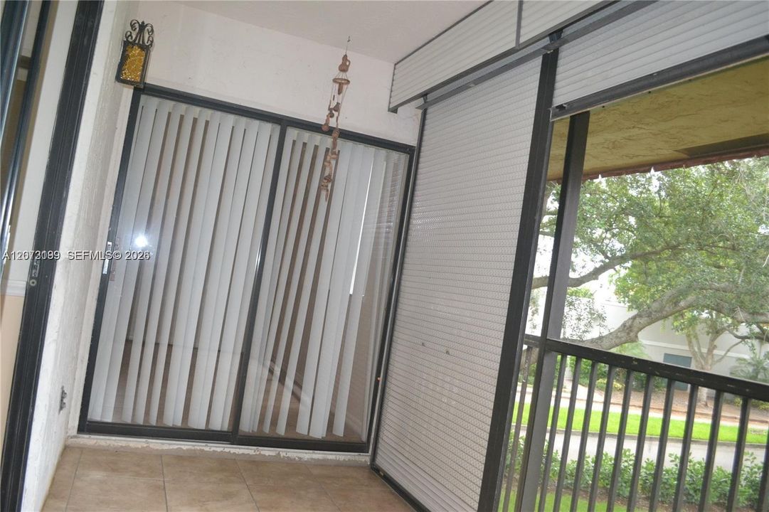For Sale: $245,000 (2 beds, 2 baths, 1080 Square Feet)