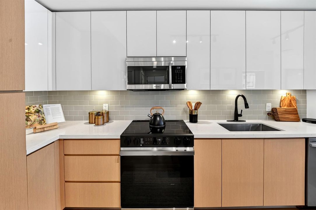 251-Model-Unit-2nd-Floor