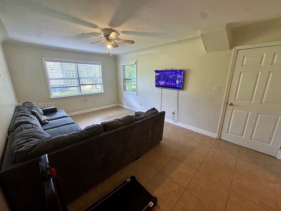 For Sale: $199,900 (3 beds, 2 baths, 0 Square Feet)