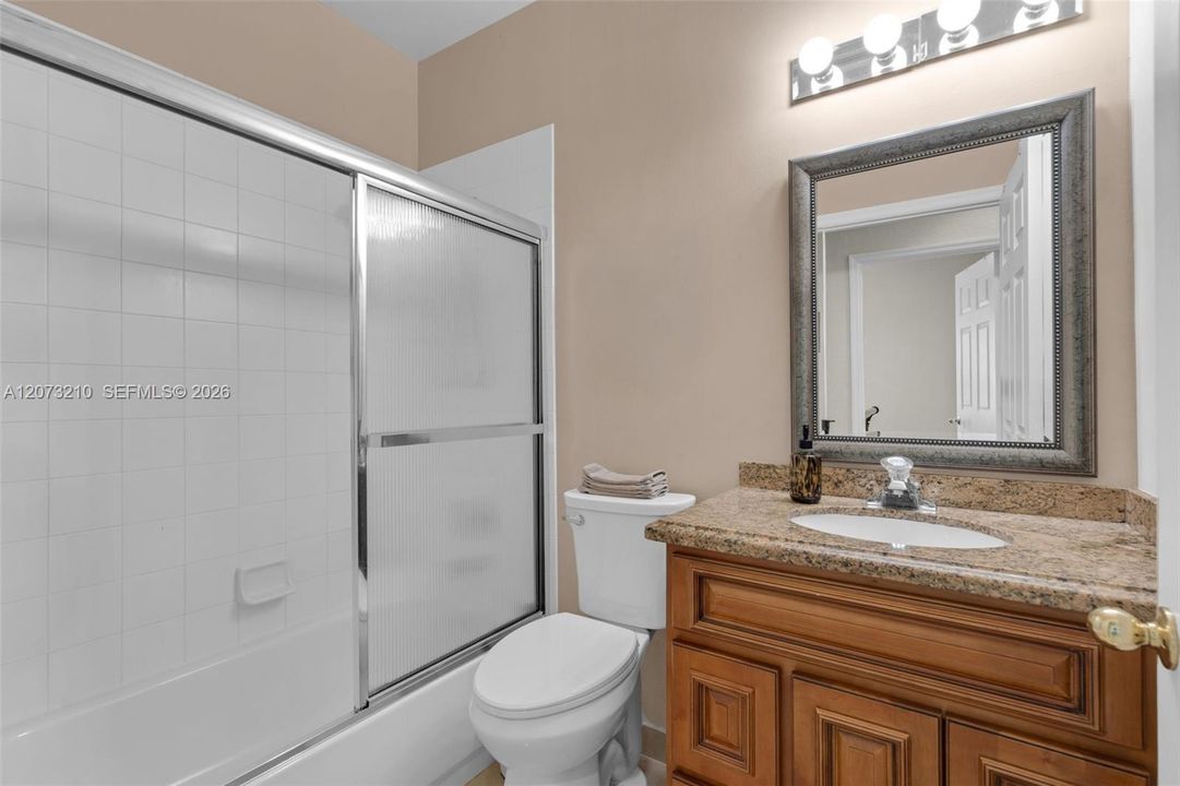 For Sale: $999,900 (4 beds, 3 baths, 2591 Square Feet)