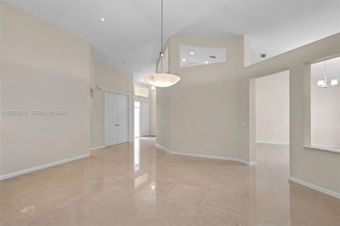 For Sale: $999,900 (4 beds, 3 baths, 2591 Square Feet)