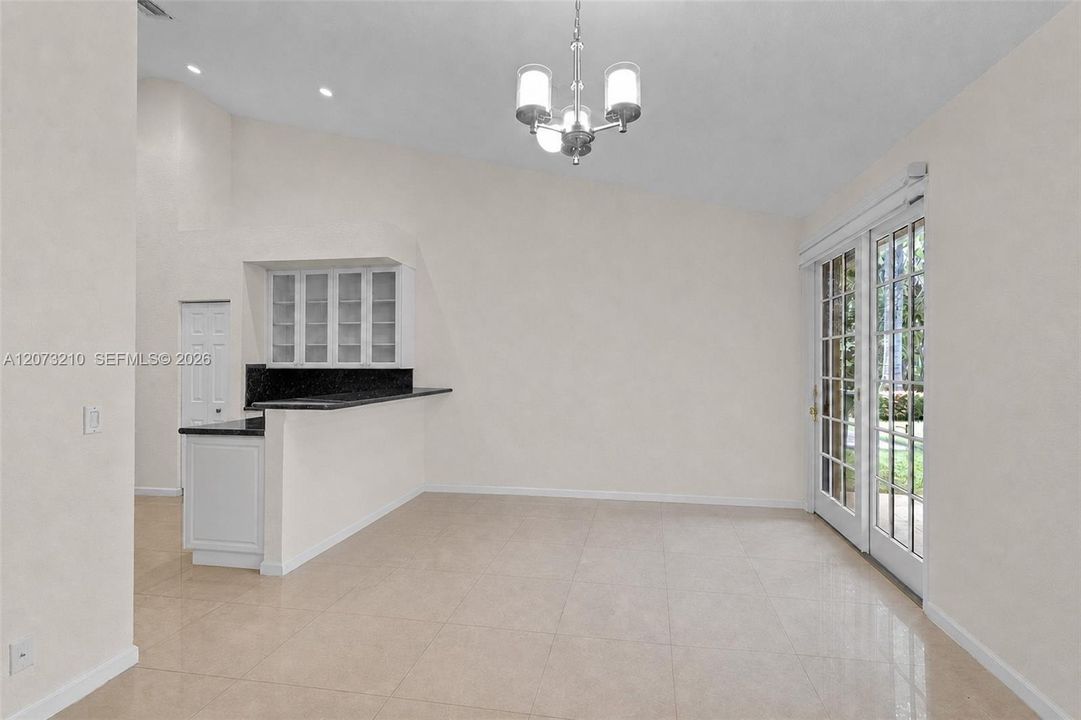 For Sale: $999,900 (4 beds, 3 baths, 2591 Square Feet)