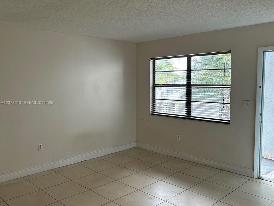 En Venta: $170,000 (1 camas, 1 baños, 581 Pies cuadrados)