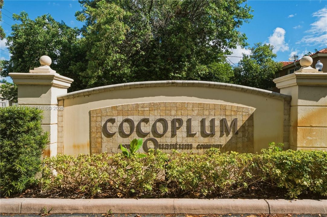 For Sale: $480,000 (3 beds, 3 baths, 1410 Square Feet)