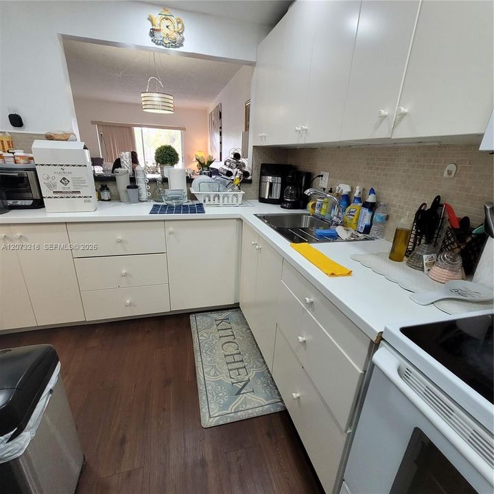 En Venta: $127,000 (1 camas, 1 baños, 811 Pies cuadrados)