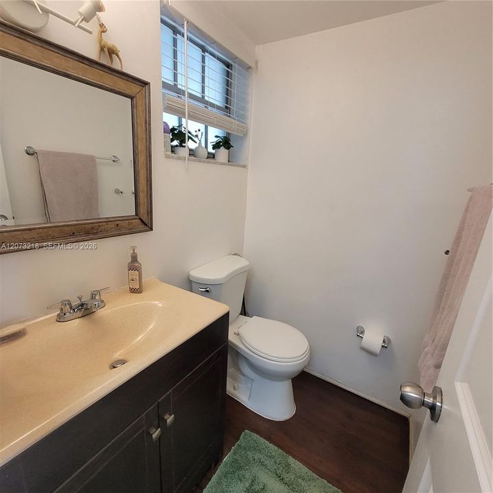 En Venta: $127,000 (1 camas, 1 baños, 811 Pies cuadrados)