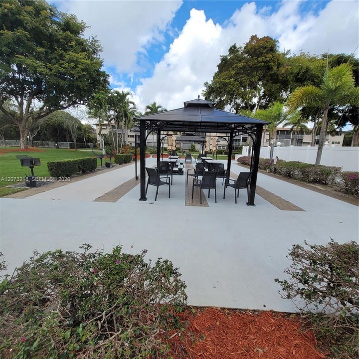 En Venta: $127,000 (1 camas, 1 baños, 811 Pies cuadrados)