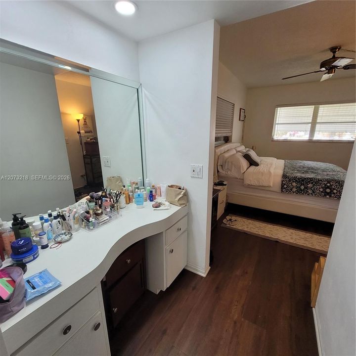En Venta: $127,000 (1 camas, 1 baños, 811 Pies cuadrados)
