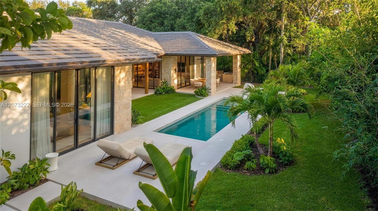 For Sale: $4,650,000 (5 beds, 6 baths, 4618 Square Feet)