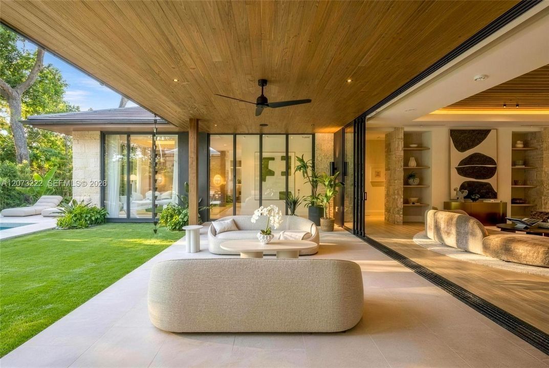 For Sale: $4,650,000 (5 beds, 6 baths, 4618 Square Feet)