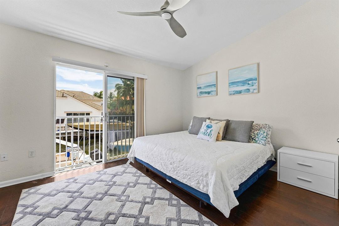 018-968JefferyStreet-BocaRaton-FL-33487-