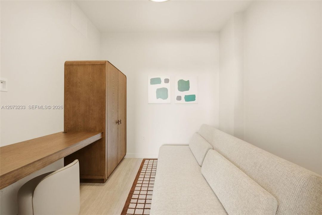 В аренду: $4,400 (1 спален, 2 ванн, 0 Квадратных фут)