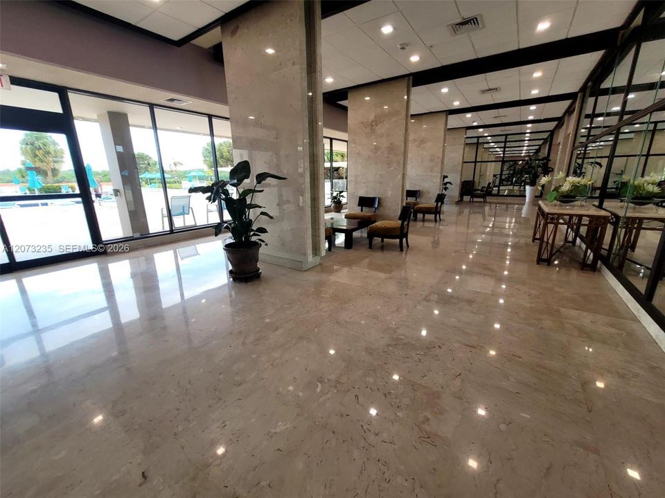 En Venta: $265,000 (1 camas, 1 baños, 762 Pies cuadrados)