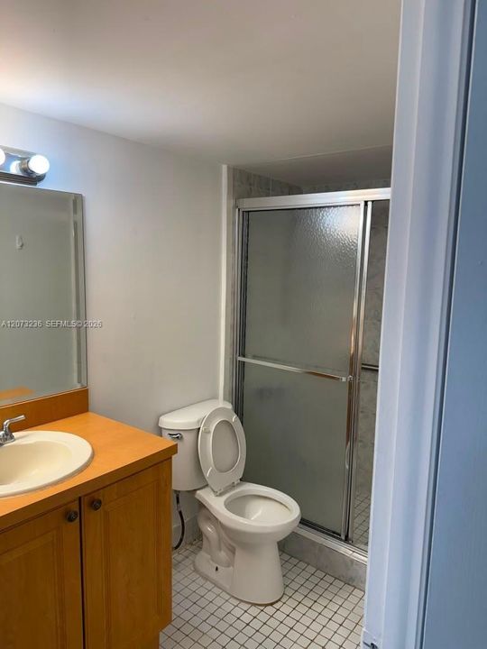В аренду: $1,550 (1 спален, 1 ванн, 830 Квадратных фут)