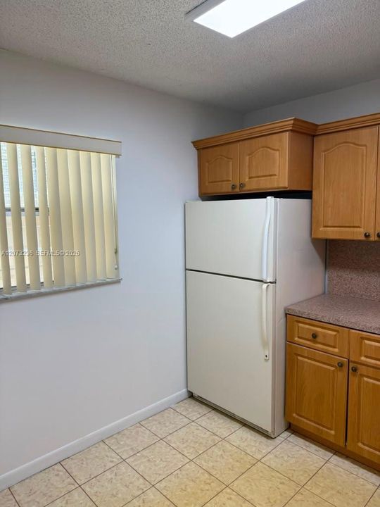 В аренду: $1,550 (1 спален, 1 ванн, 830 Квадратных фут)