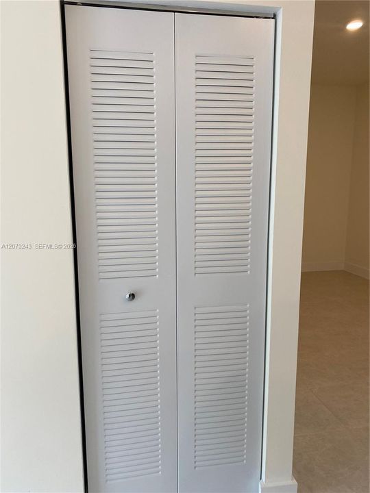 For Rent: $3,300 (2 beds, 2 baths, 1135 Square Feet)