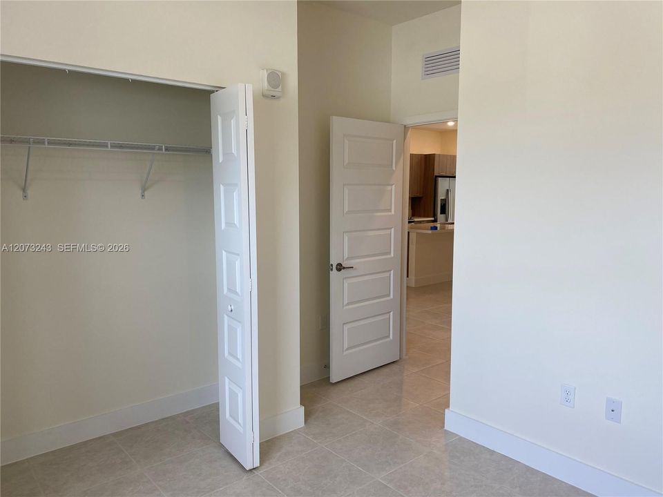 For Rent: $3,300 (2 beds, 2 baths, 1135 Square Feet)