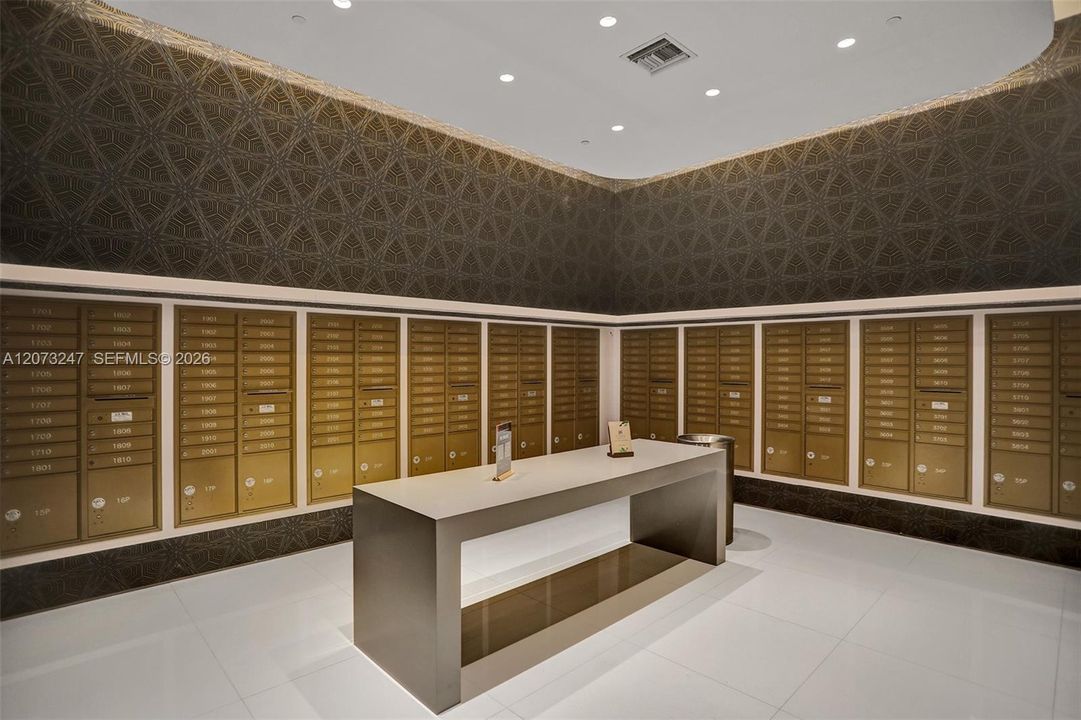 В аренду: $5,800 (3 спален, 2 ванн, 1152 Квадратных фут)