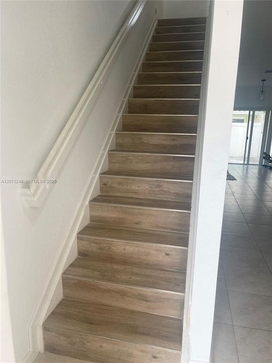 En Venta: $405,000 (3 camas, 2 baños, 1442 Pies cuadrados)