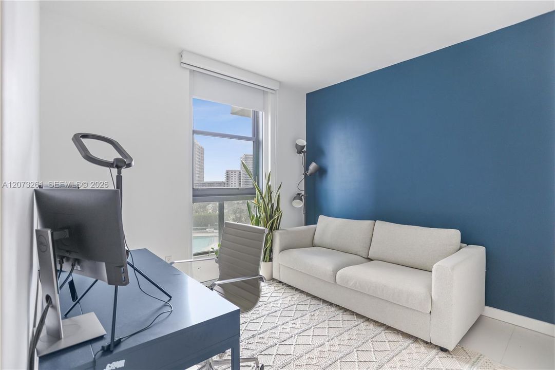 For Sale: $639,900 (2 beds, 2 baths, 1084 Square Feet)