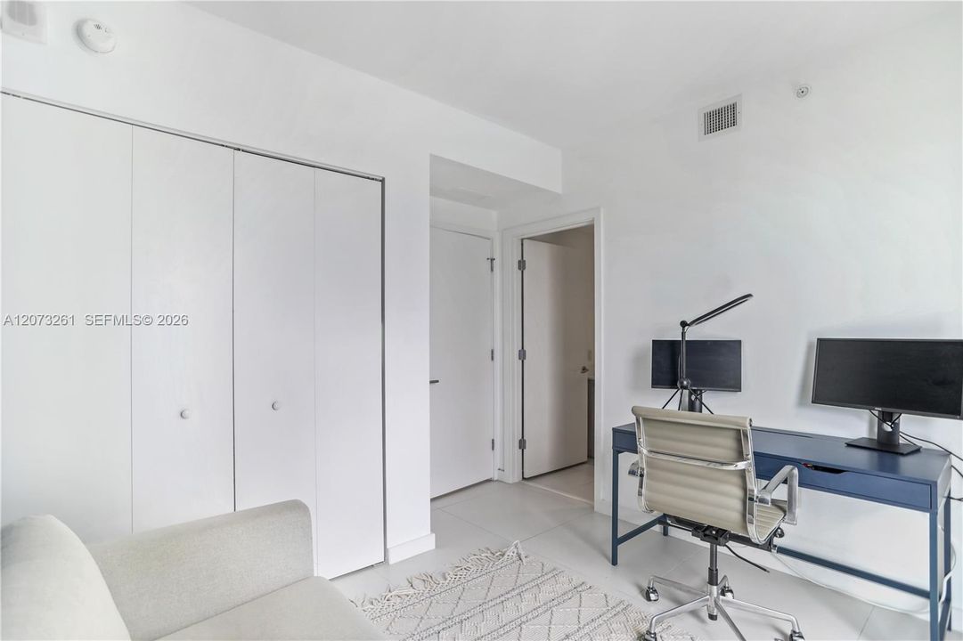 For Sale: $639,900 (2 beds, 2 baths, 1084 Square Feet)