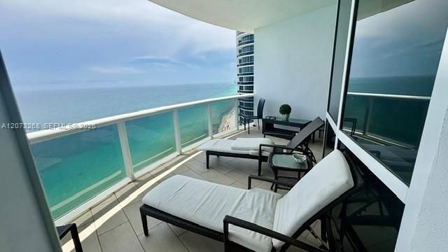 En Venta: $1,800,000 (2 camas, 2 baños, 1722 Pies cuadrados)