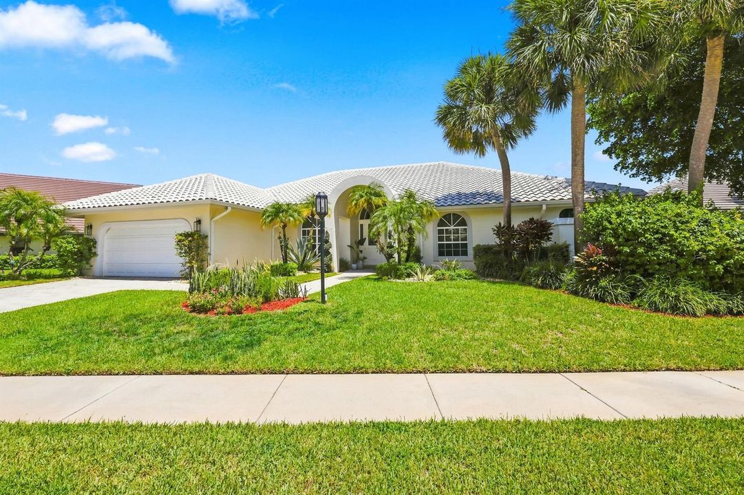 10739 Stonebridge