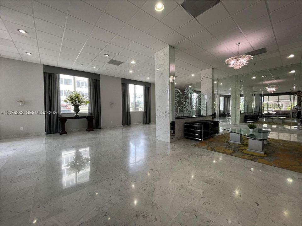 В аренду: $3,400 (2 спален, 2 ванн, 1225 Квадратных фут)