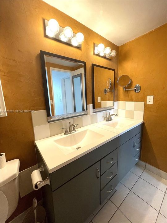 В аренду: $3,400 (2 спален, 2 ванн, 1225 Квадратных фут)