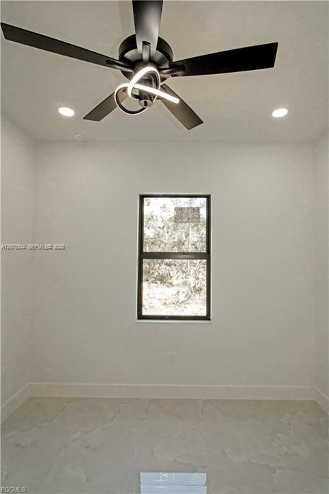For Sale: $455,000 (4 beds, 3 baths, 1975 Square Feet)