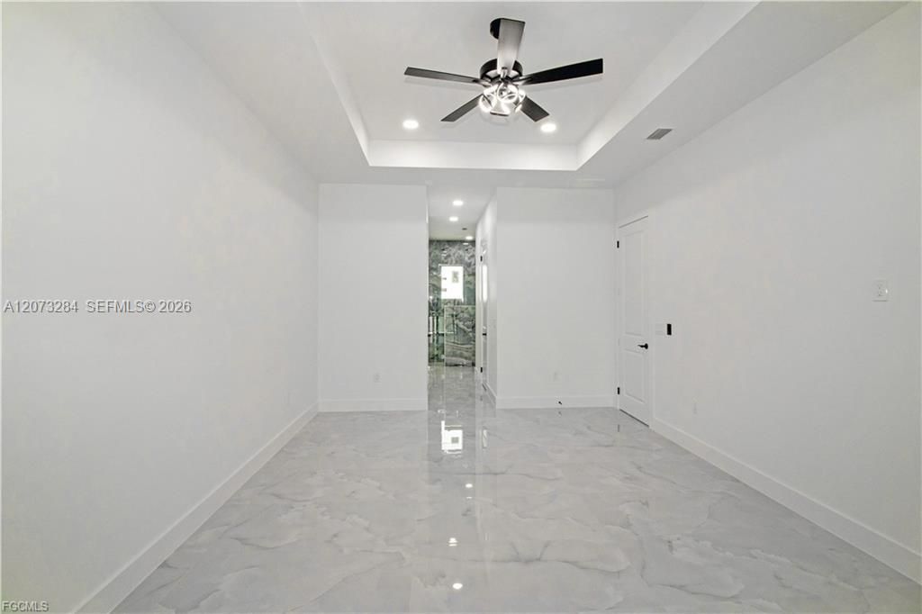 For Sale: $455,000 (4 beds, 3 baths, 1975 Square Feet)
