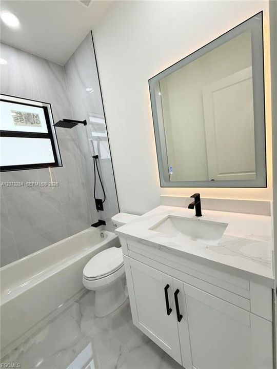 For Sale: $455,000 (4 beds, 3 baths, 1975 Square Feet)