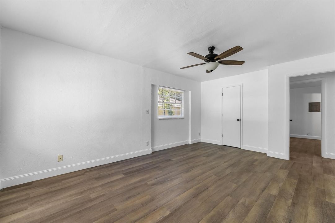 3164-hawthorne-st-4