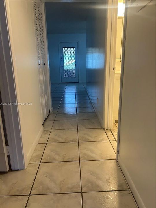 En Venta: $175,000 (2 camas, 2 baños, 933 Pies cuadrados)