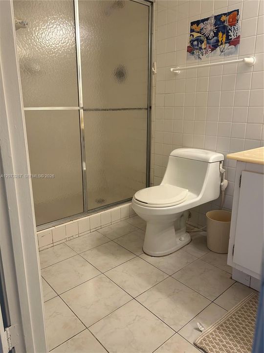 En Venta: $175,000 (2 camas, 2 baños, 933 Pies cuadrados)