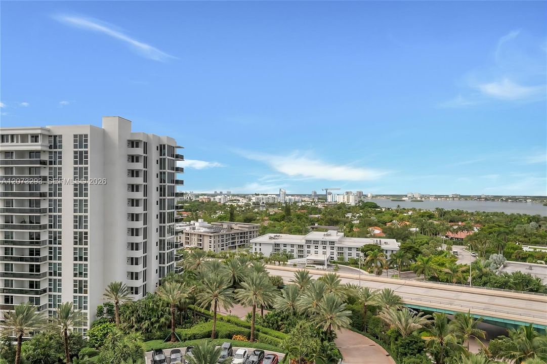 For Sale: $5,100,000 (3 beds, 3 baths, 3120 Square Feet)
