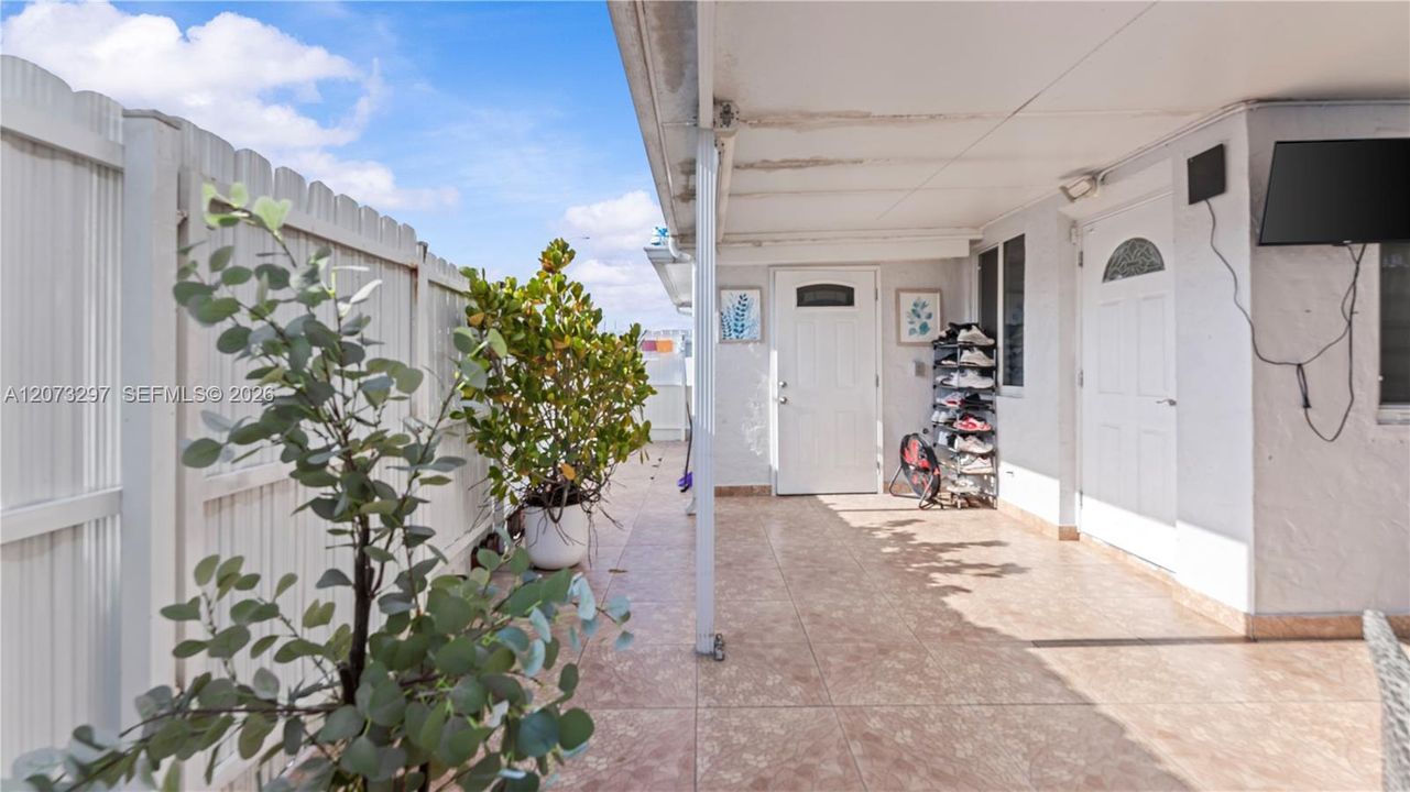 En Venta: $430,000 (3 camas, 1 baños, 854 Pies cuadrados)