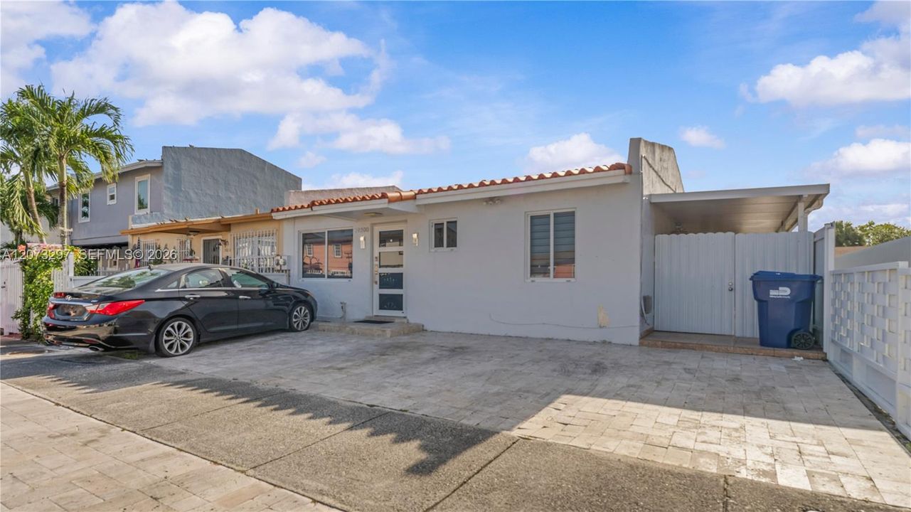 En Venta: $430,000 (3 camas, 1 baños, 854 Pies cuadrados)