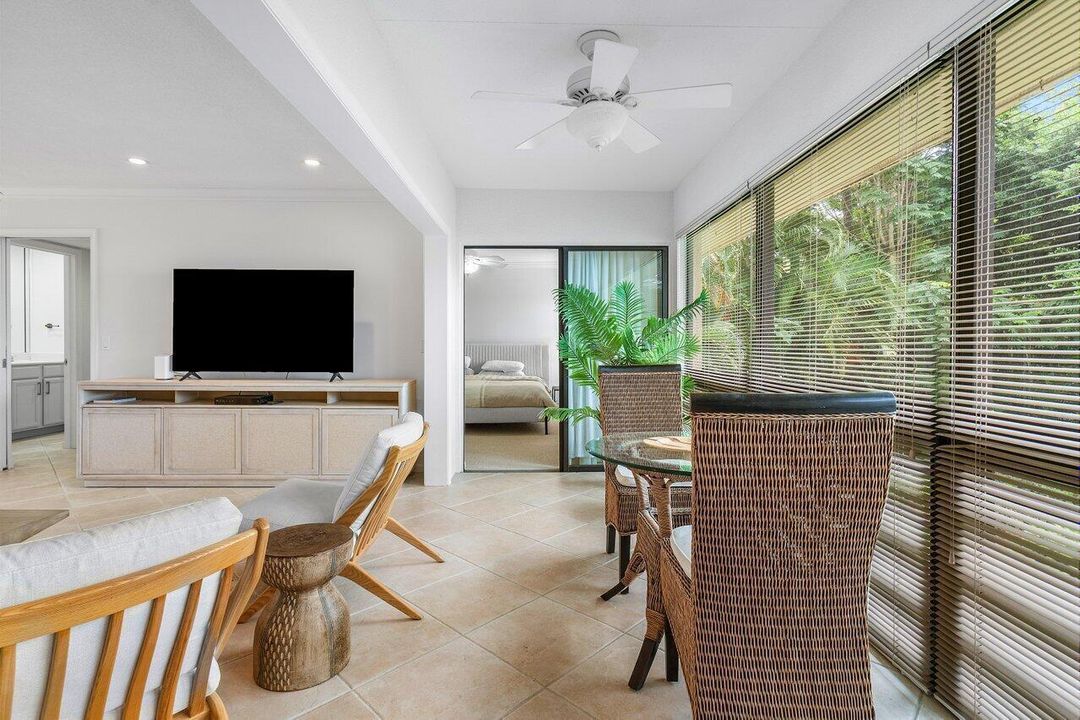 Casual living area