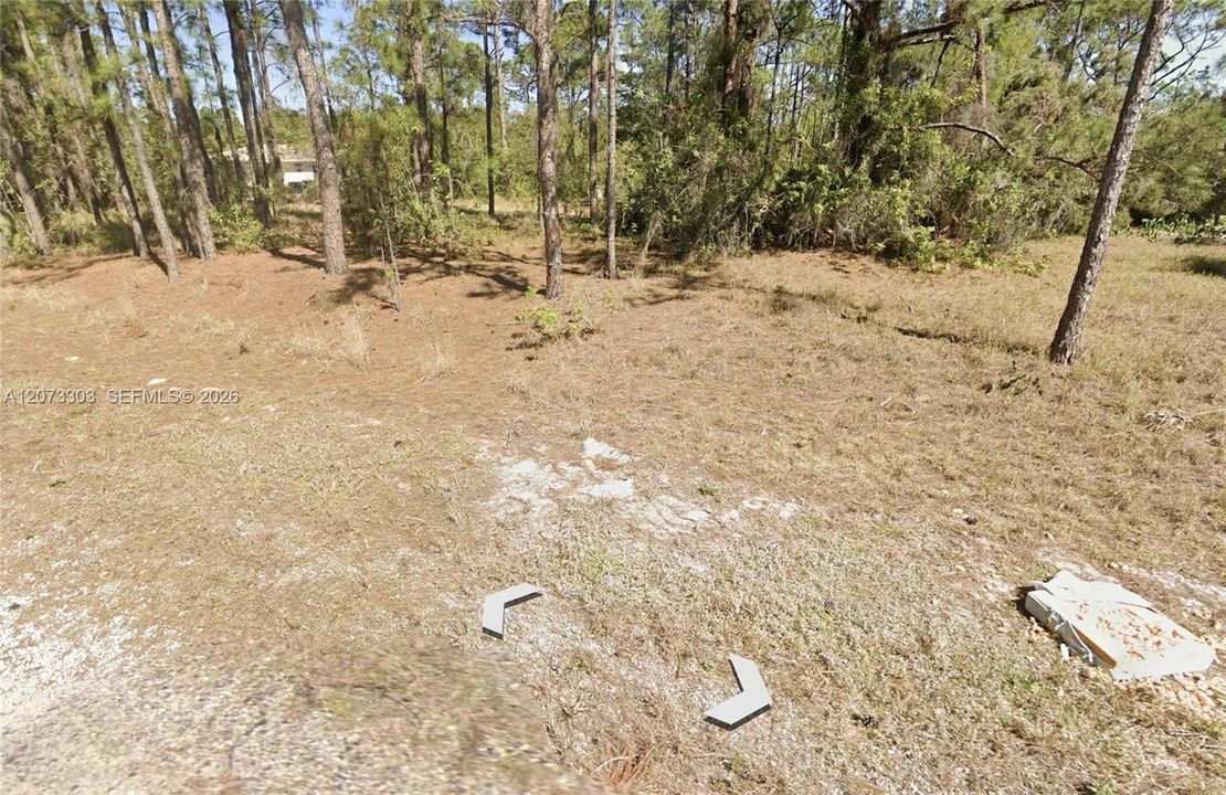 На продажу: $16,900 (0.26 acres)