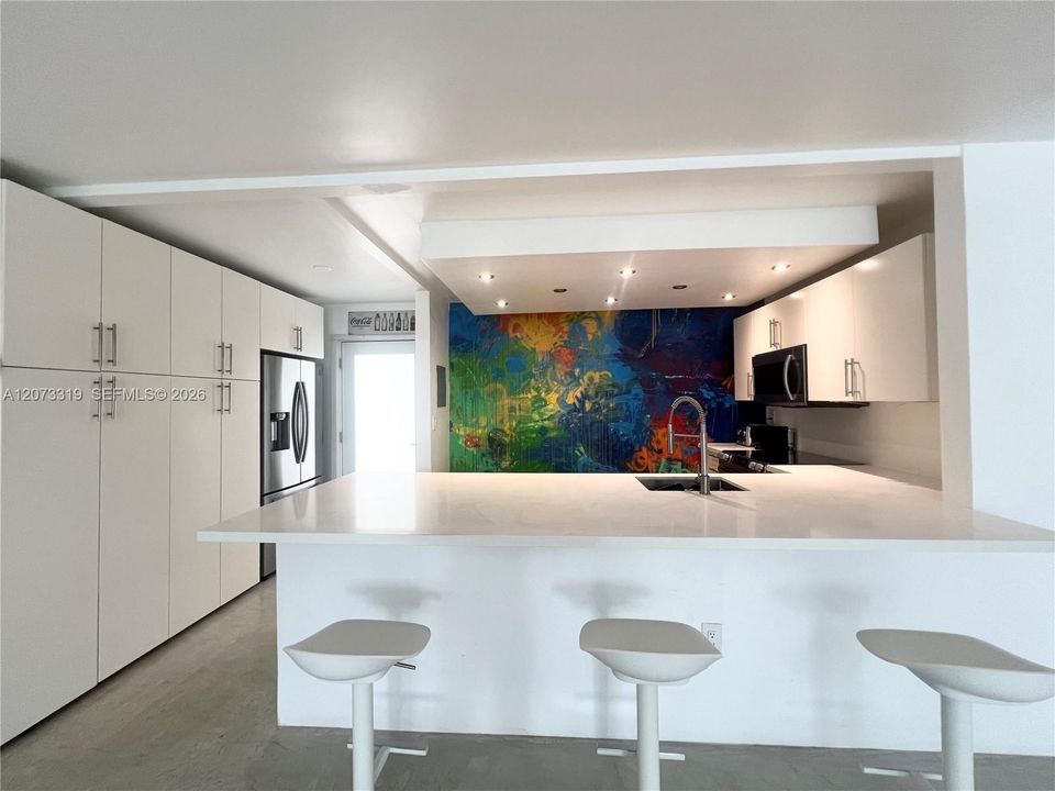 For Rent: $3,700 (2 beds, 2 baths, 1065 Square Feet)