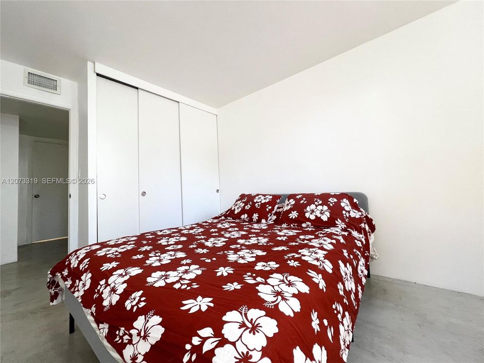 For Rent: $3,700 (2 beds, 2 baths, 1065 Square Feet)