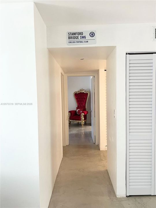 For Rent: $3,700 (2 beds, 2 baths, 1065 Square Feet)