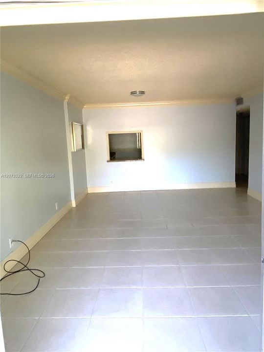В аренду: $2,400 (2 спален, 2 ванн, 1060 Квадратных фут)