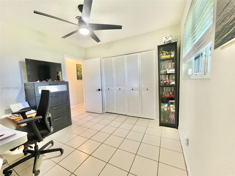 4th bedroom