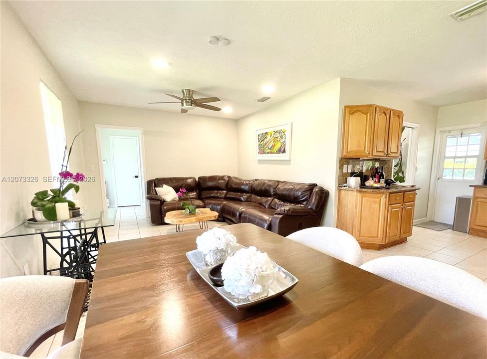 Breakfast and family room