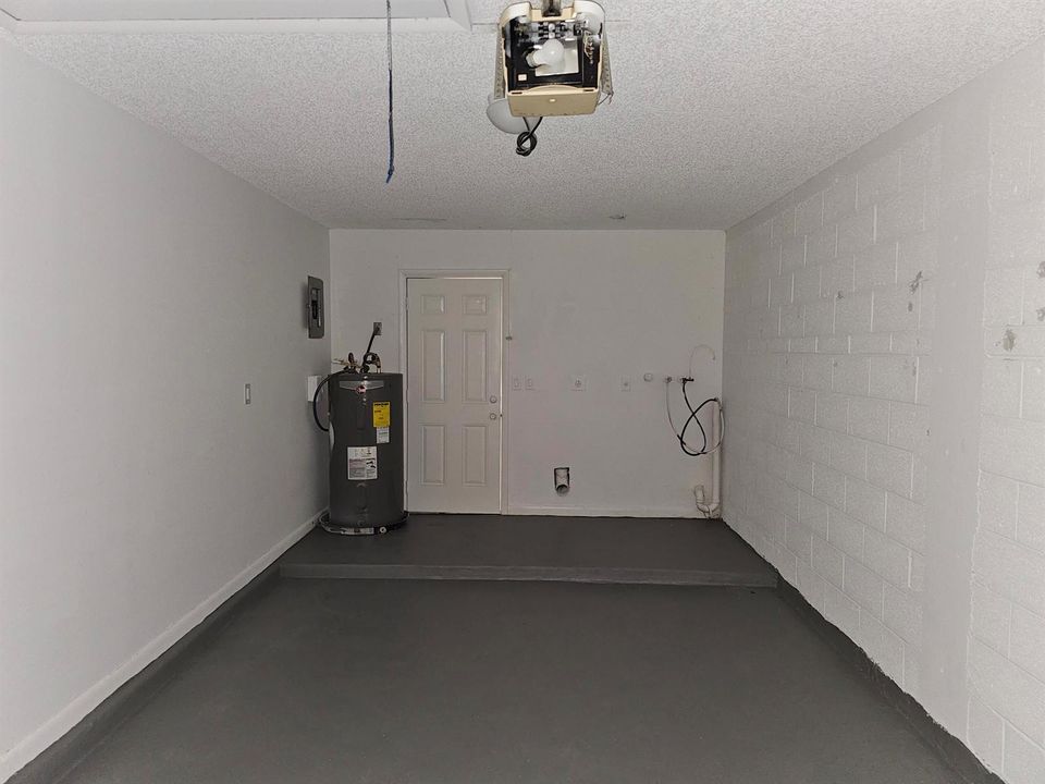 Garage (3)