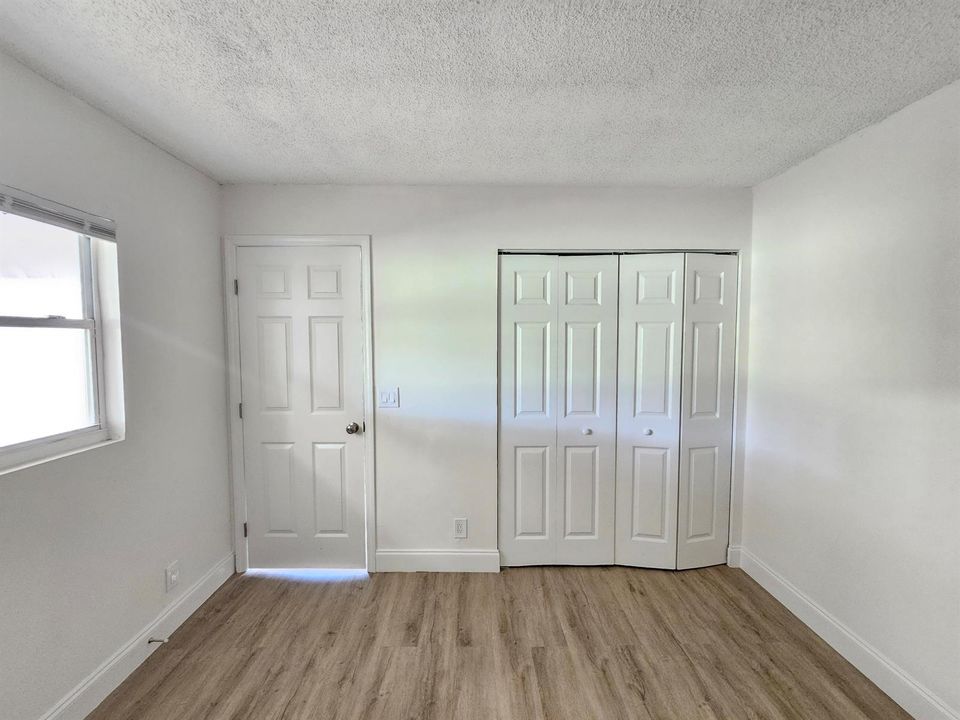 Bedroom 3 (3)