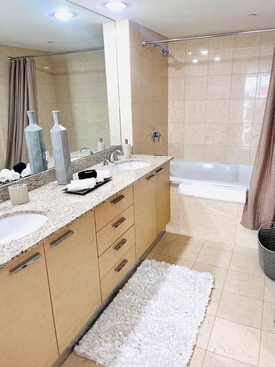 For Rent: $6,500 (3 beds, 3 baths, 1571 Square Feet)